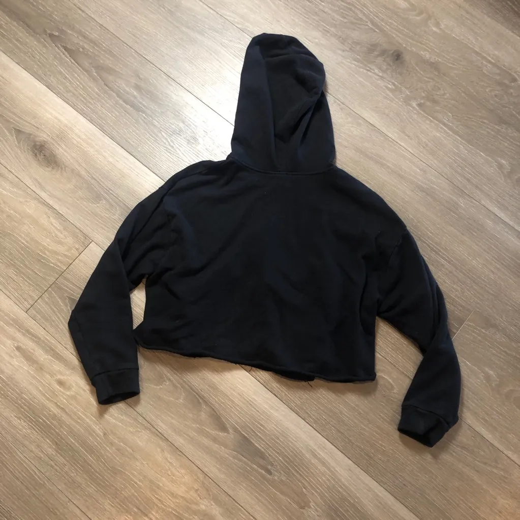Fabletics Hallie Terry Cloth Black Lightweight Crop Hoodie Size Small With Hood - Image 10