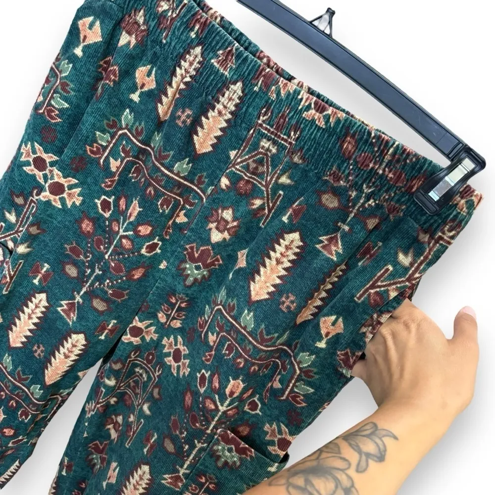 Urban Outfitters Southwestern Corduroy Penelope Joggers Bottoms - Small - Image 3