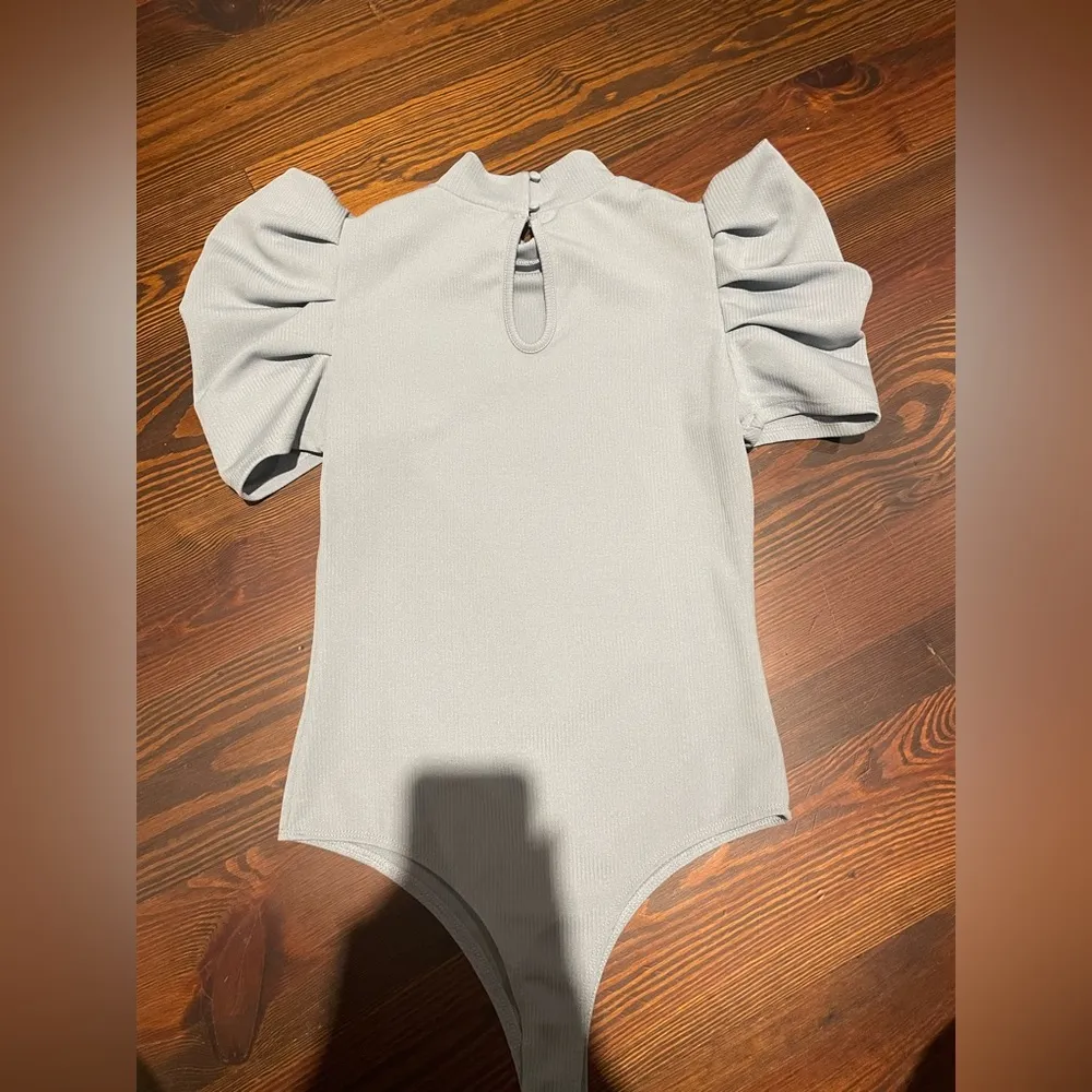 Blue puff sleeve bodysuit - Image 2