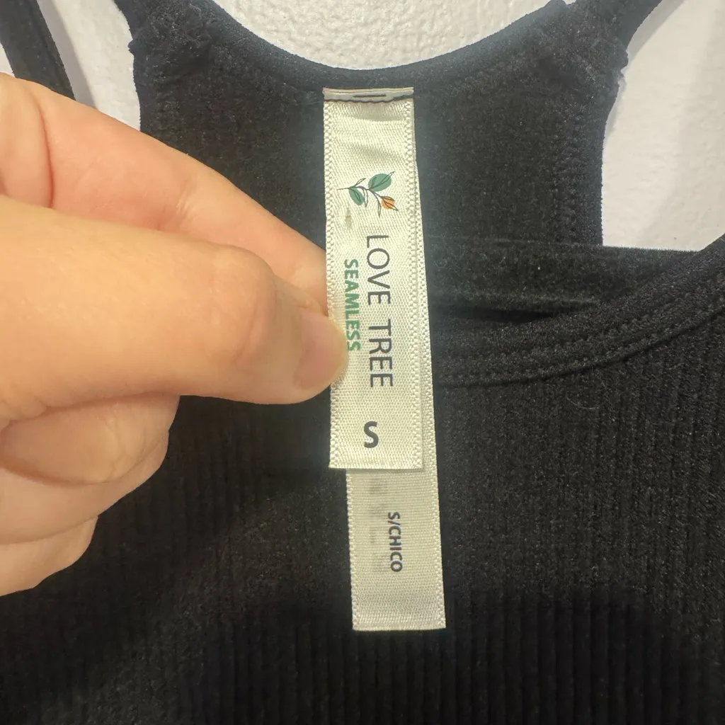 Love Tree Black ‎ Seamless tank top - Image 3