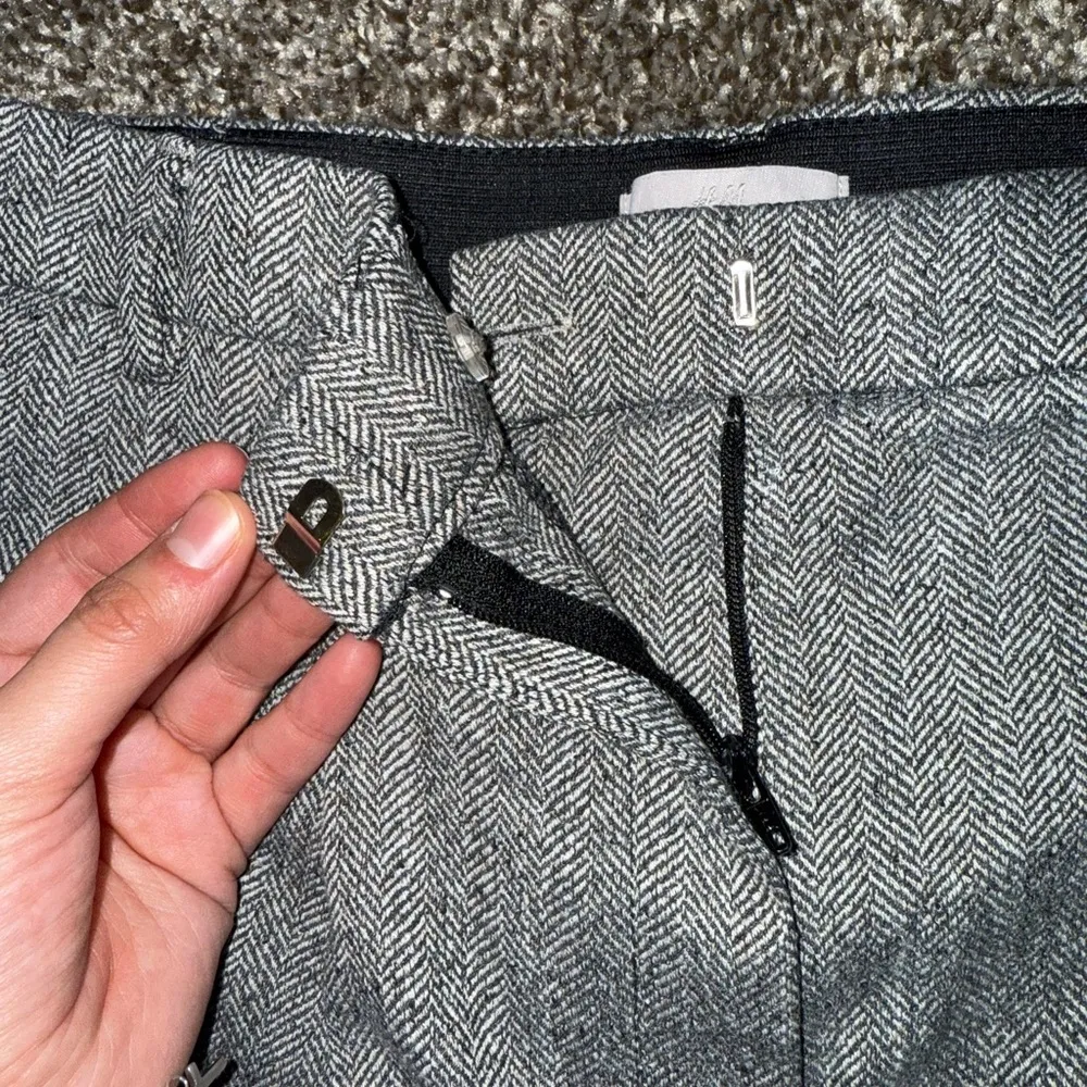 H&M Grey Dress Trouser Pants Size 8 - Image 3
