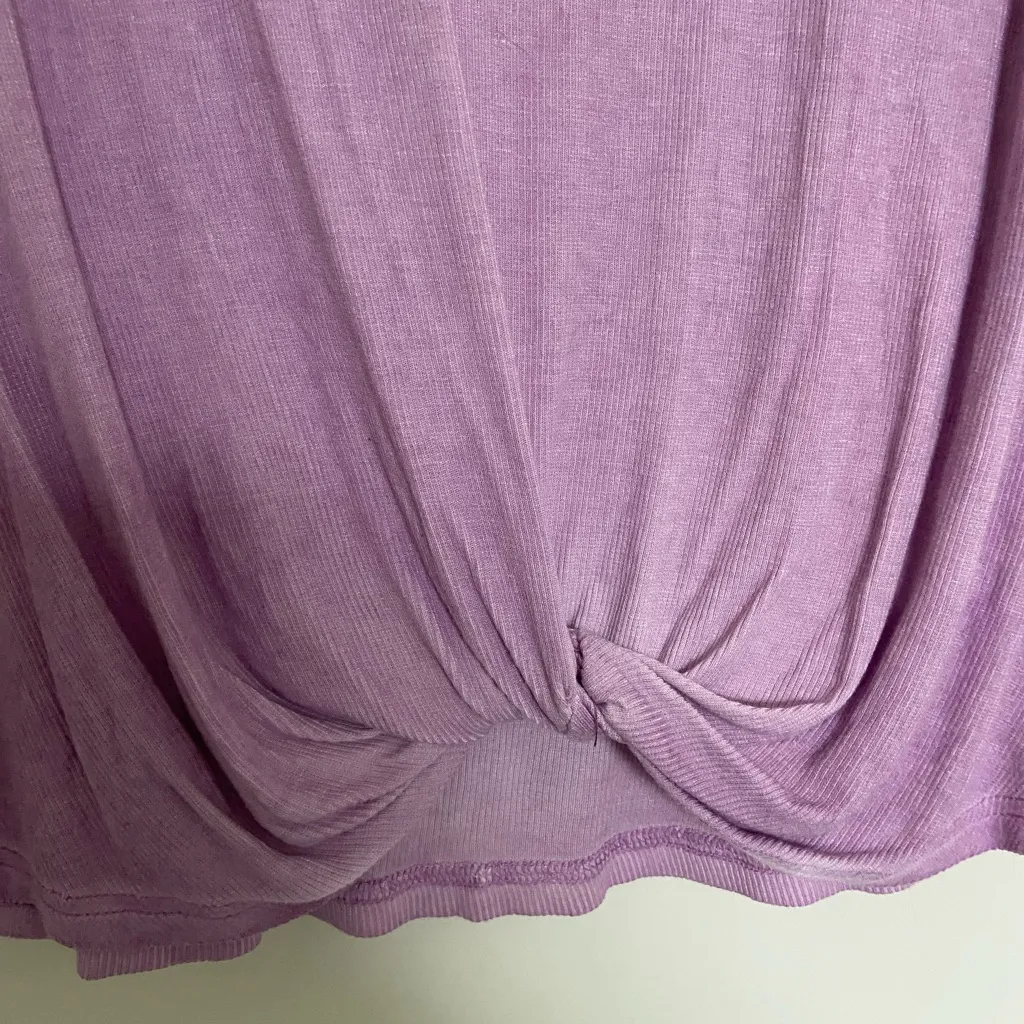 EUC Jane & Delancey women’s light purple‎ twist front scoop neck shirt large - Image 4