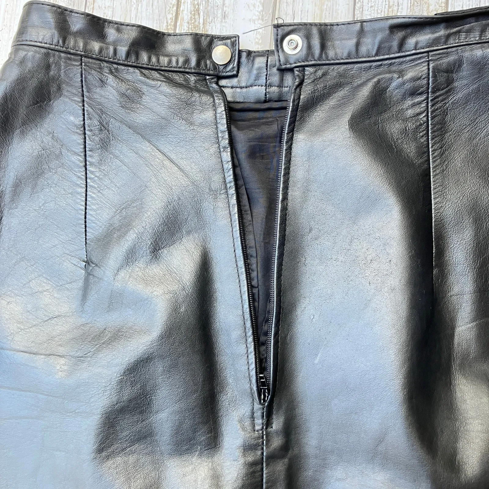 VTG Leather Skirt Sz Sm Black Mini Zip Up Moto Bikercore Goth Grunge Retro Edgy - Image 8