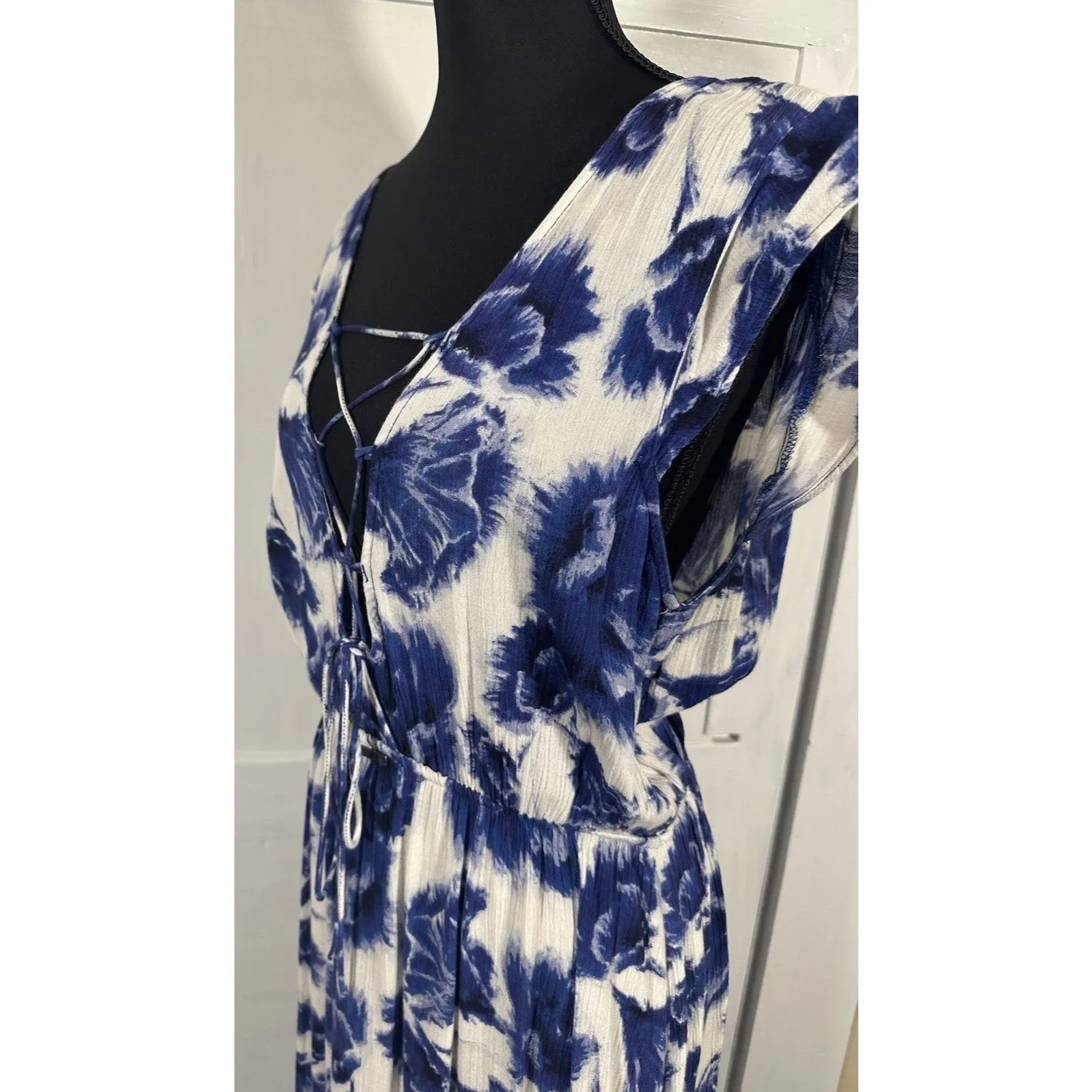 Billabong Don’t Mess Dress Beach Boho Dress Sz L Blue Floral Low Front Lace Back - Image 12