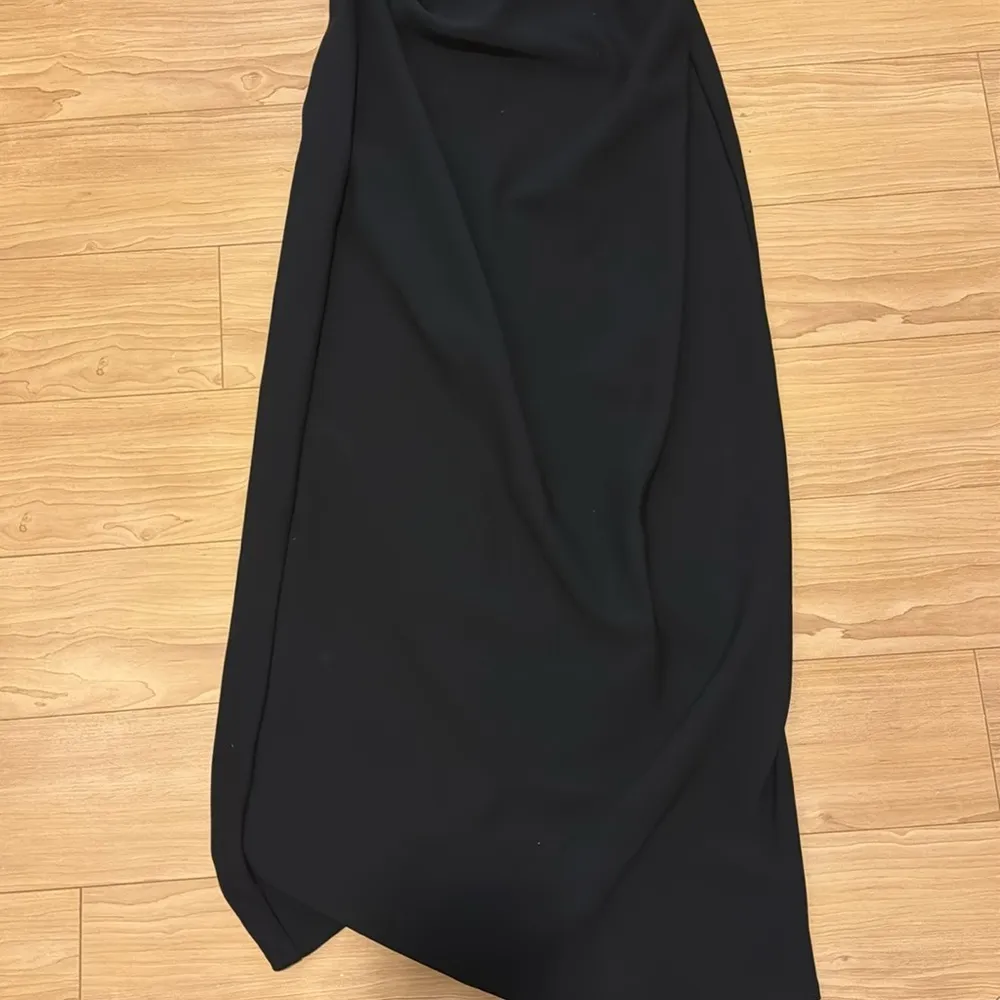 H&M Classy Dress - Image 2