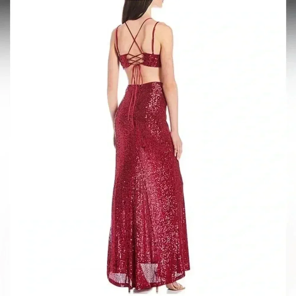 Jump Sequin-Embellished V-Neck Cropped Top & Long Skirt Two-Piece Dress - Image 2