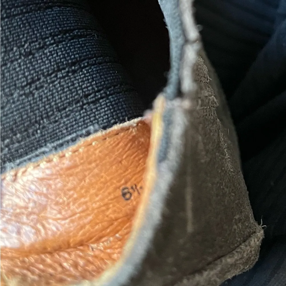 Frye Diana Pull On Chelsea Grey Suede Western Boots - Image 14