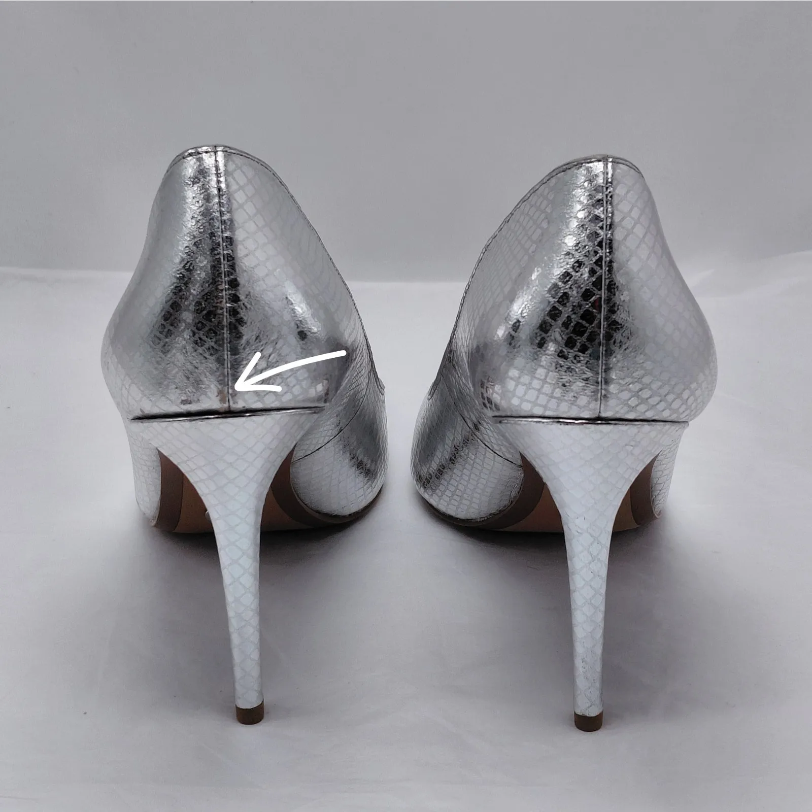 Michael Michael Kors Womens Pumps Silver Metallic Embossed Leather Heels Sz 8.5 - Image 13