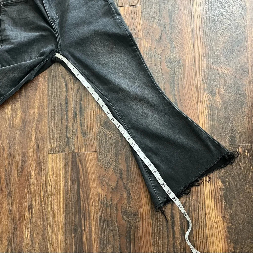 Judy Blue Super Flare 5/27 black jeans - Image 3