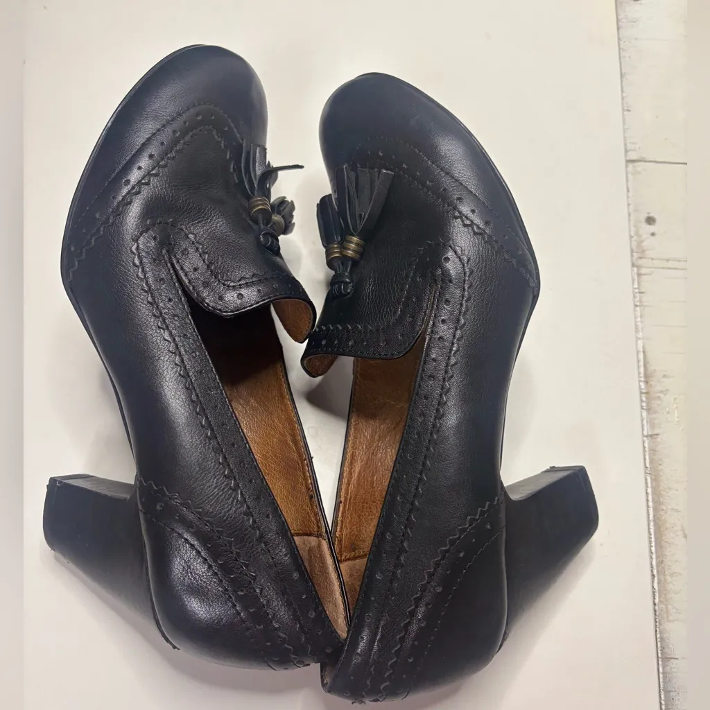 Sofft Tailyn Oxford Tassel Pumps Heels Black Leather Size 9 Comfort Shoes - Image 5