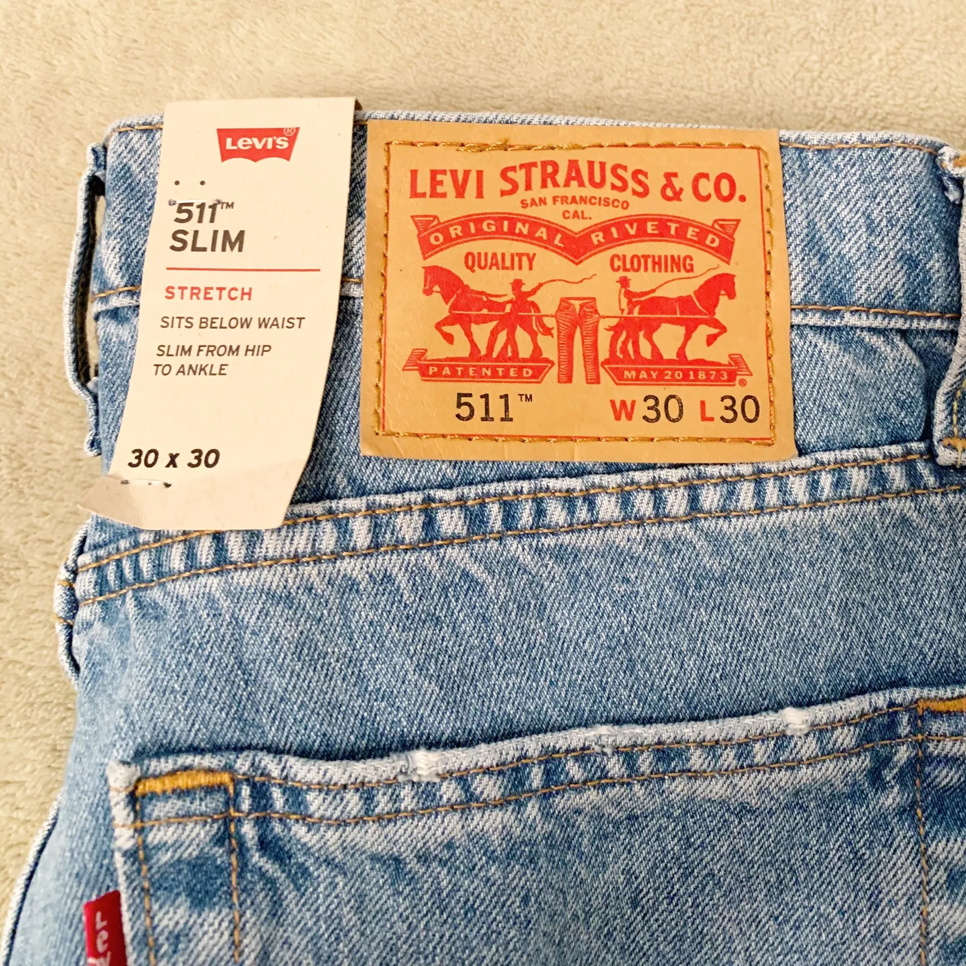 511 Straight Leg Jeans - Image 3