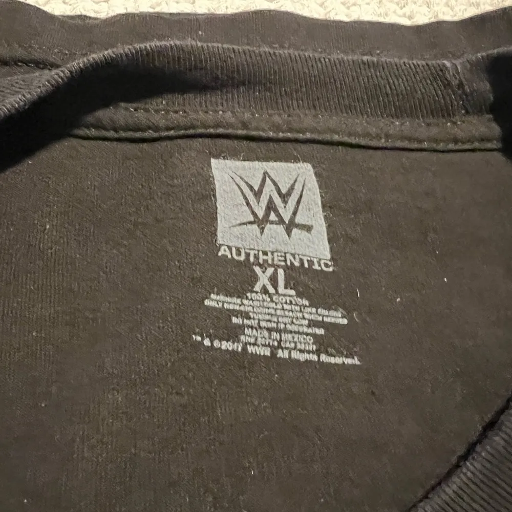 Becky Lynch 100% Bad Lass Short Sleeve Tshirt WWE Authentic Wear AA6* Black Size XL - Image 4