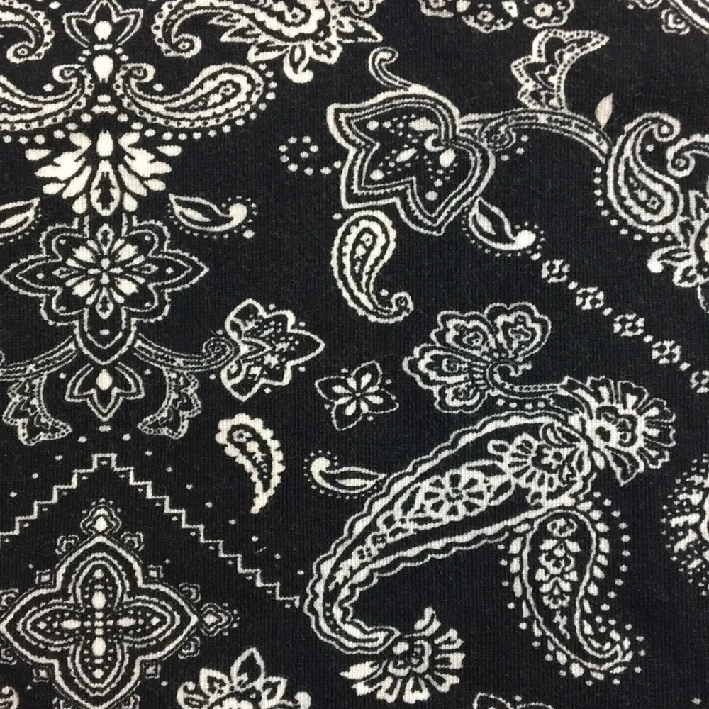 BANDANA PRINT CROP TOP - Image 4