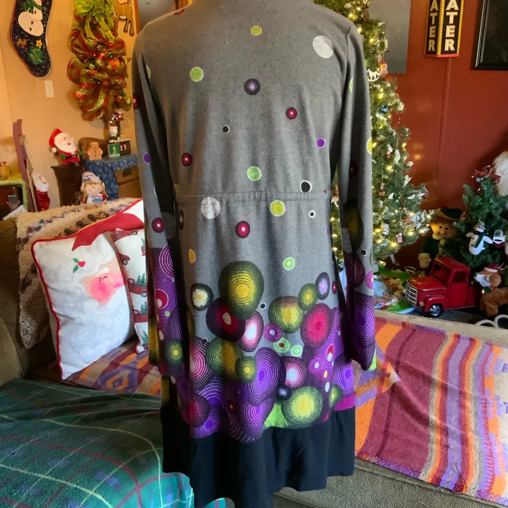 Luna Claire long sleeved tunic abstract design dress. size Medium. Boho - Image 3