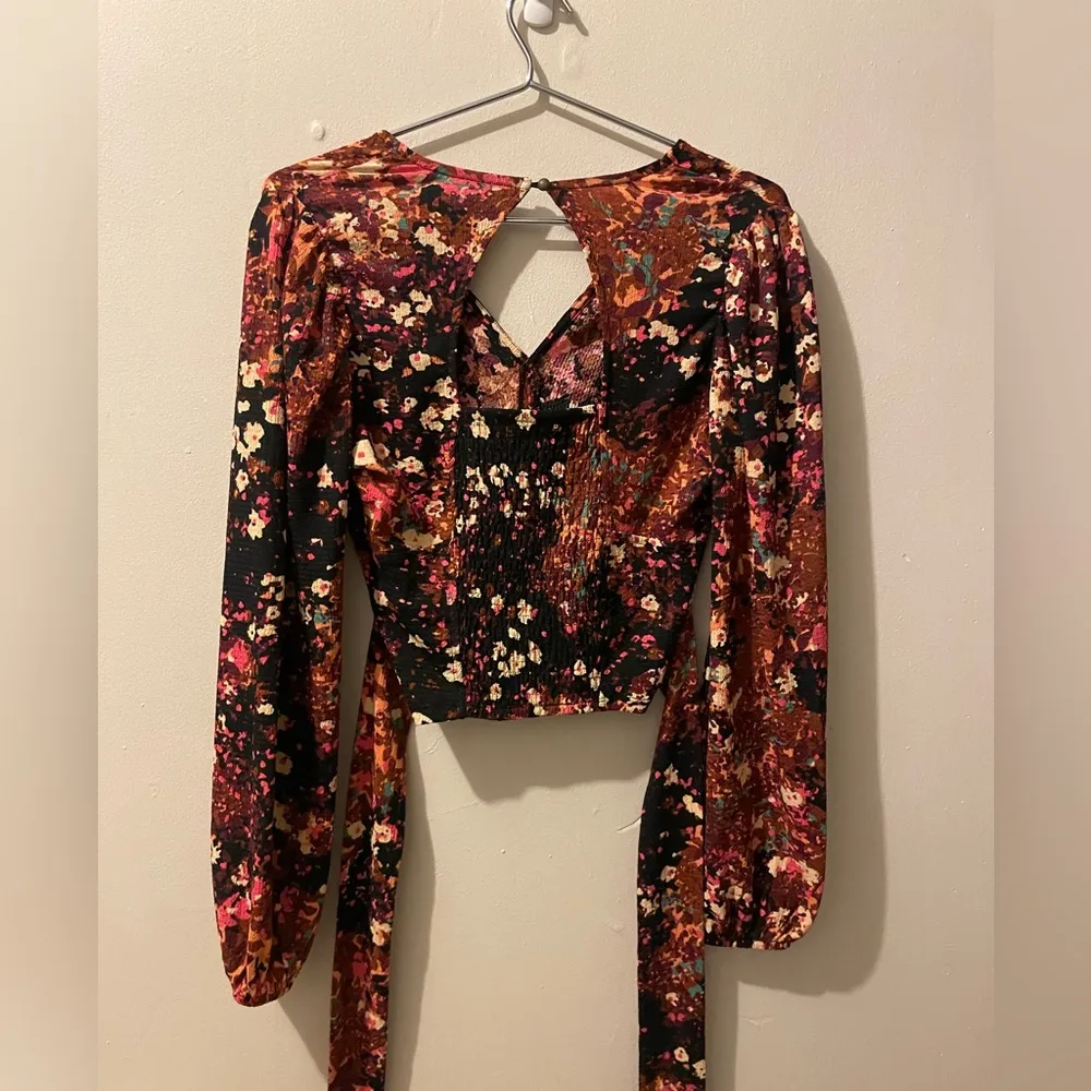 Balloon Sleeve Blouse Size XS - Image 3