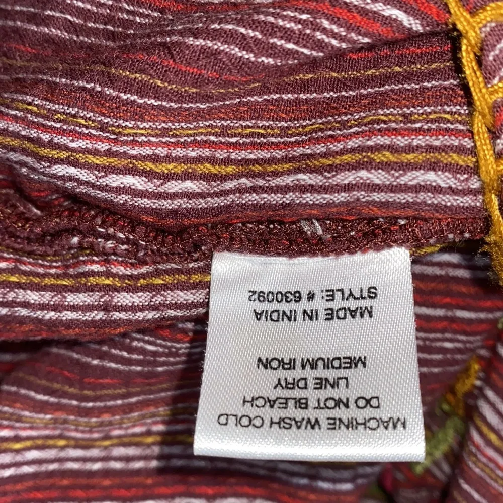 Ivy Jane boho floral embroidered top size small/medium - Image 8