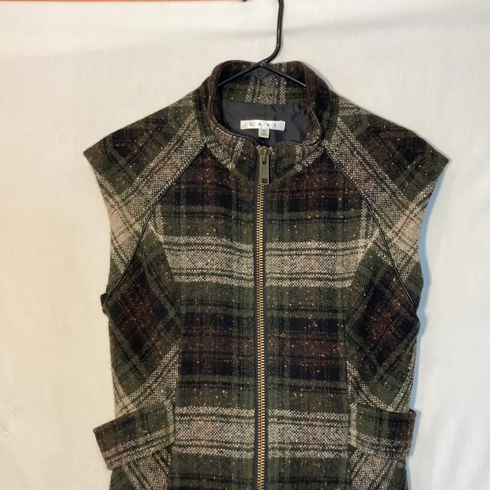 CAbi All Tied Up Plaid Wool Polyester Blend Academia Fall Vest Size M - Image 3