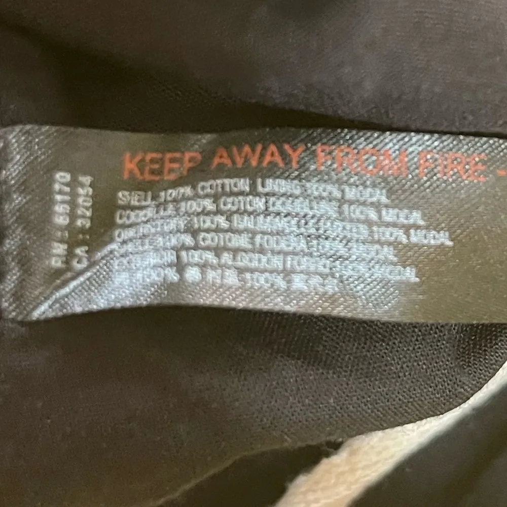 Women’s Free People black flat front pull on shorts Size small - Image 4