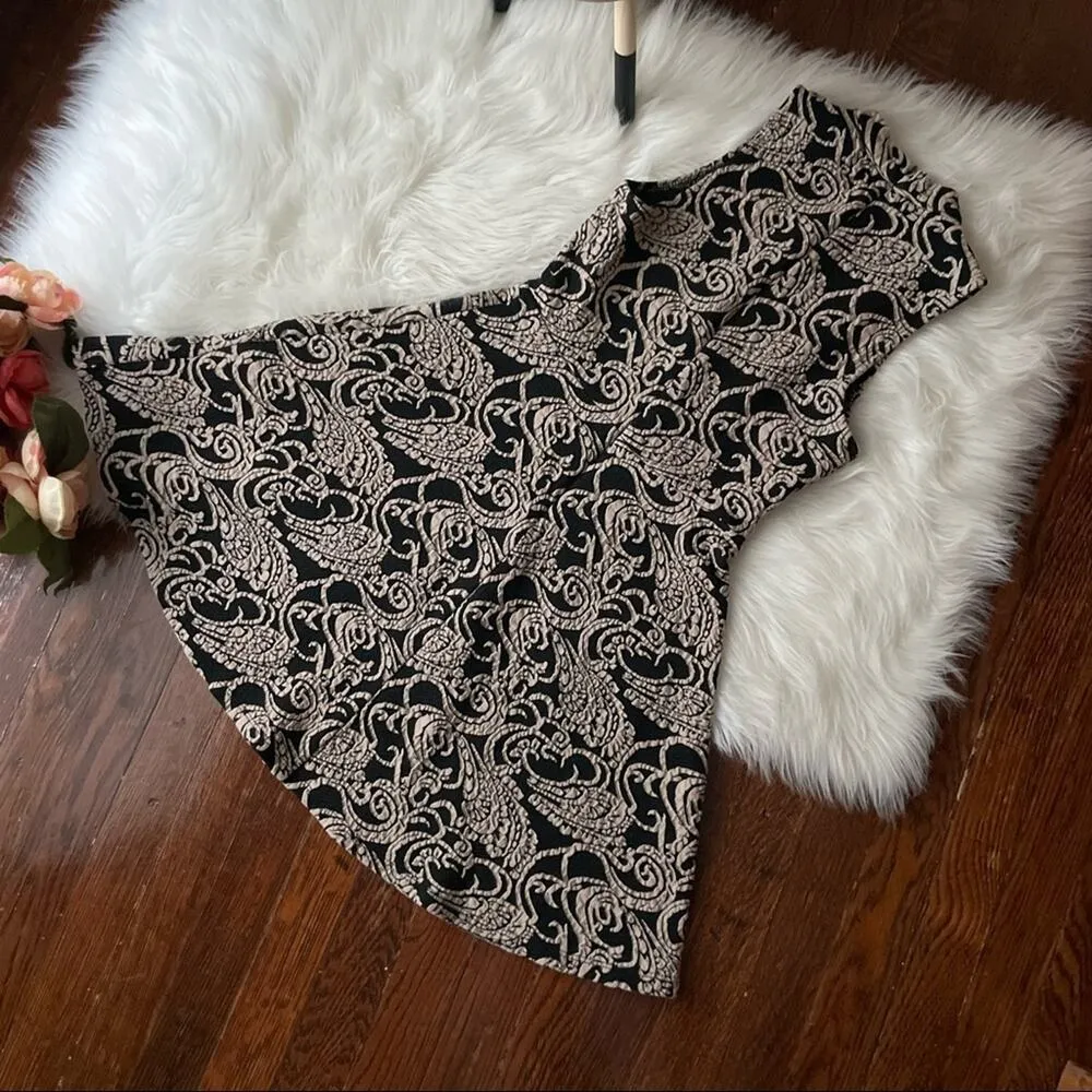 Black & Tan Skater Dress Textured Forever 21 Mock Neck Sleeveless Size Small - Image 3