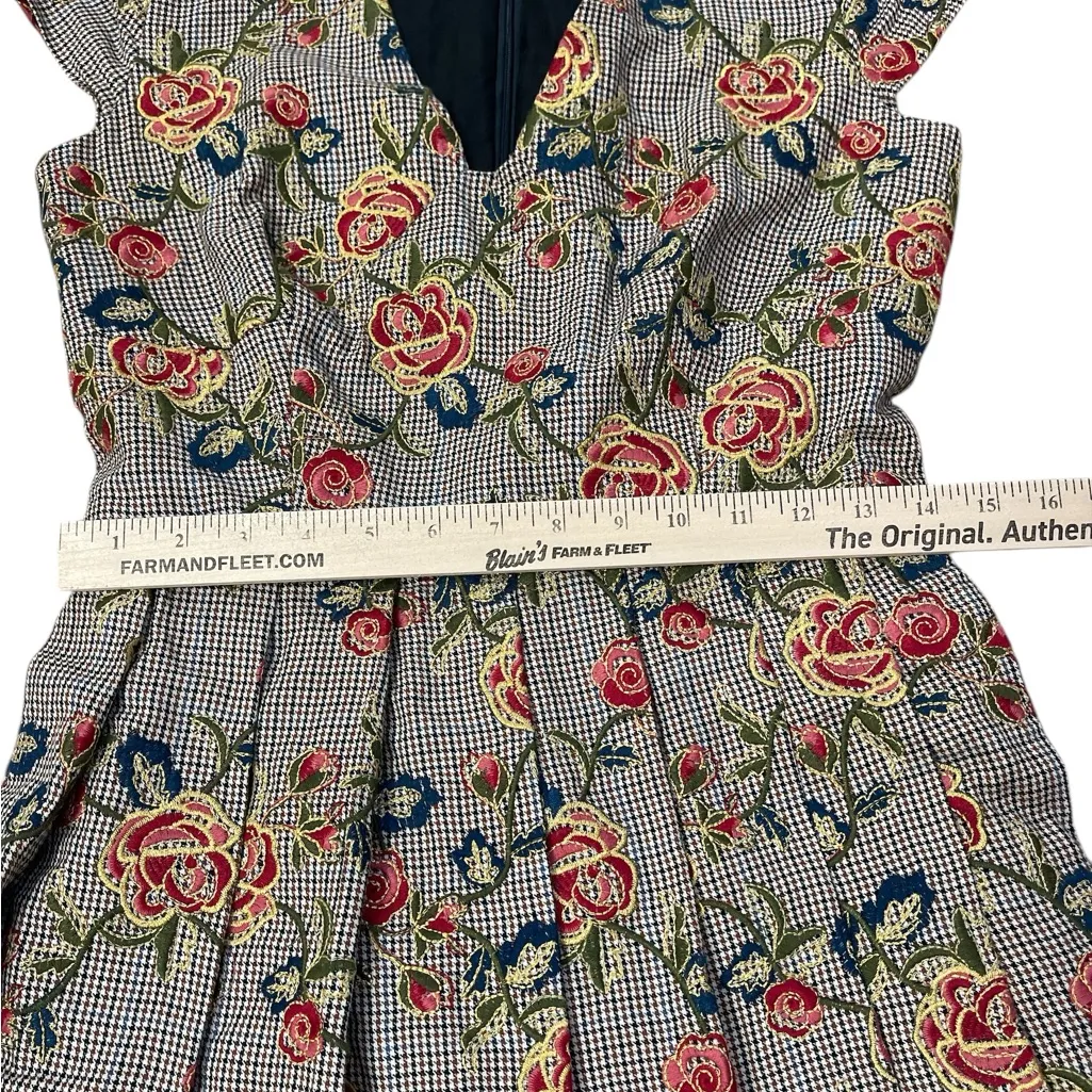 Brooks Brothers Floral Embroidered Houndstooth Pleated Dress - Image 7