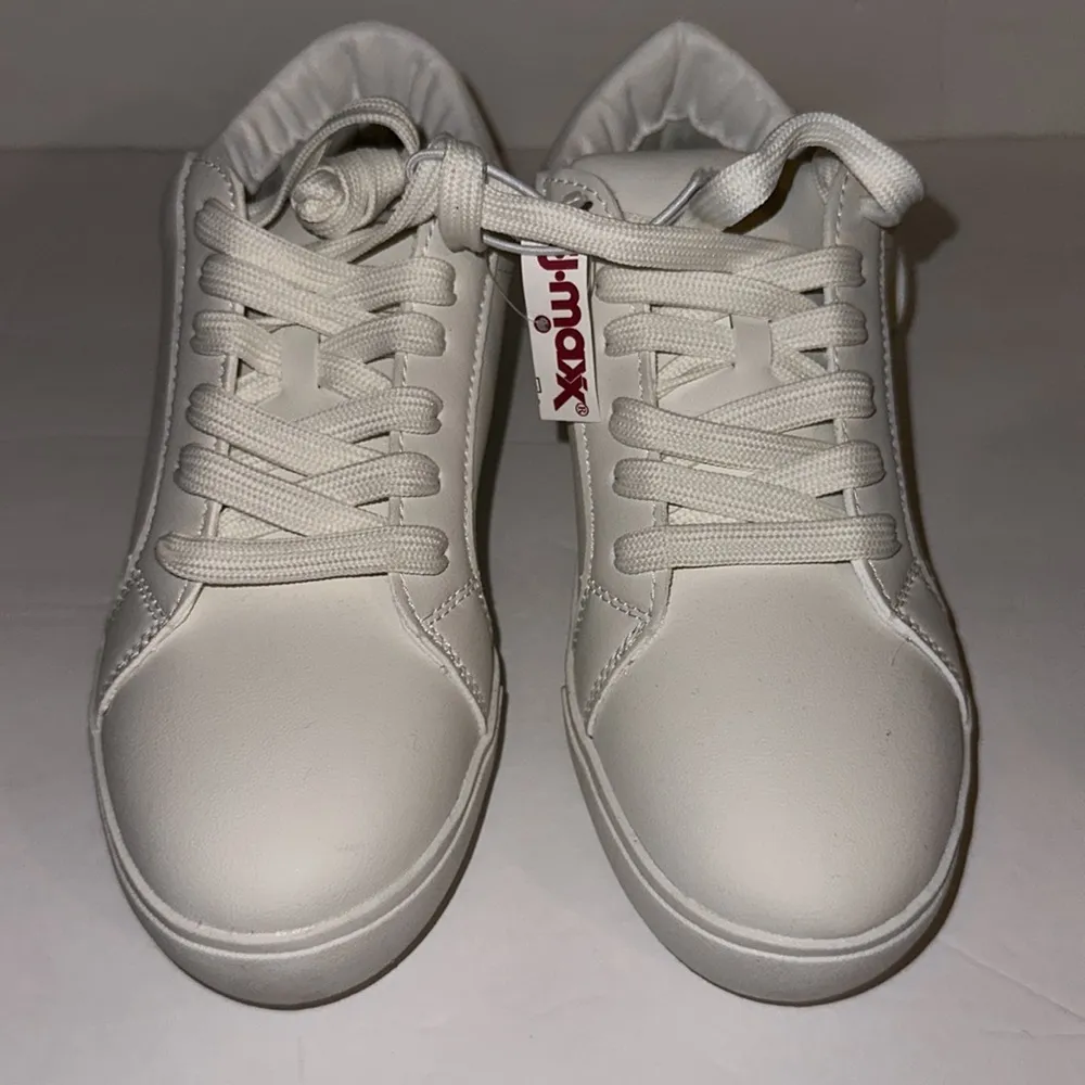 New York Emily All White Lace Up Sneakers Size 8 New No box - Image 15