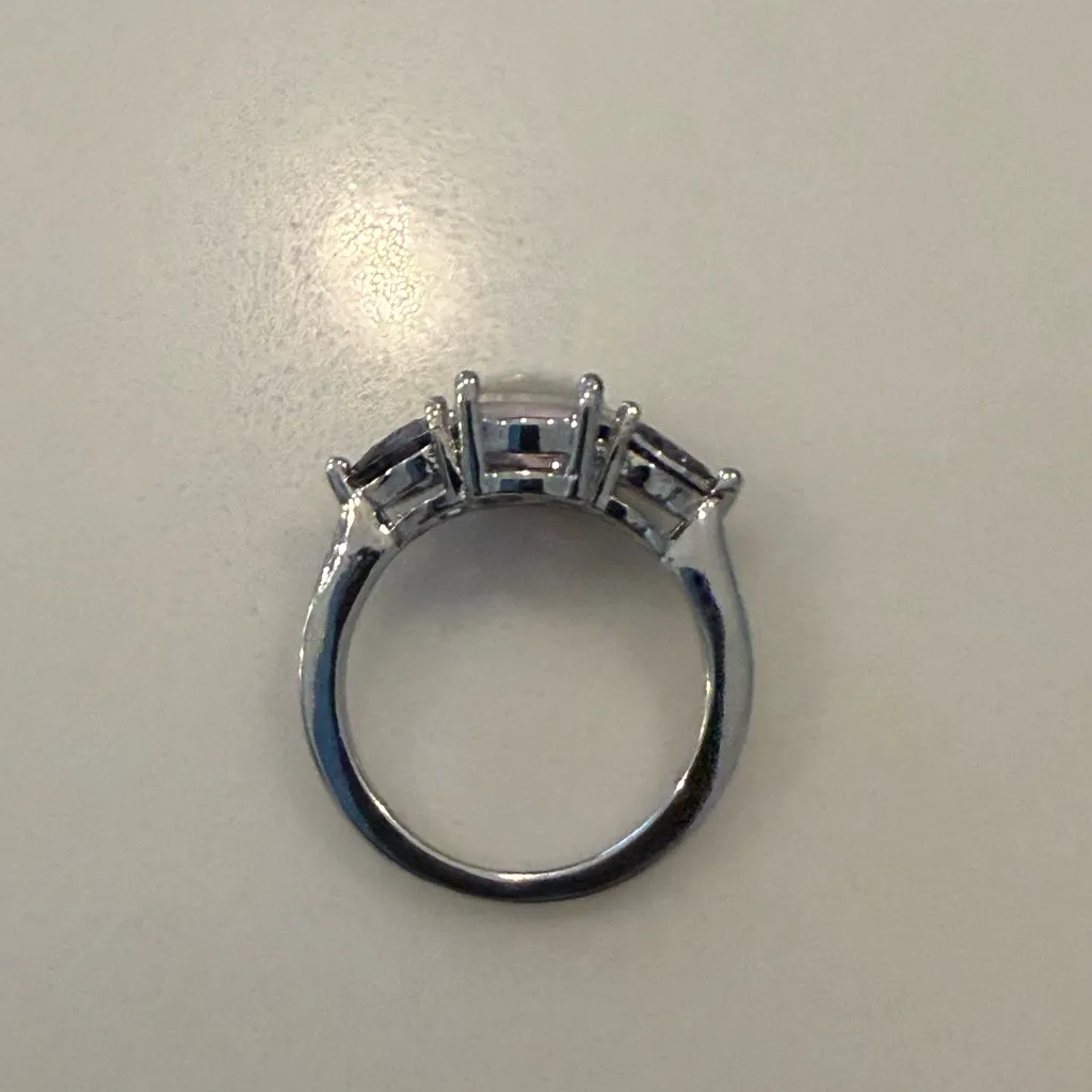 Women’s Oval Mystic White Fire and 2 Zircon Heart Opal Rings 5or6 - Image 5