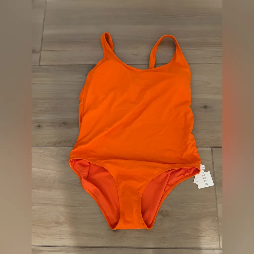 NEW Orange Amazon Essentials Basic One - Image 4