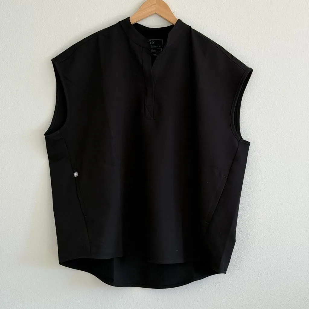 Figs Rafaela Oversized Scrub Top in Black, Size X-Large - Image 6