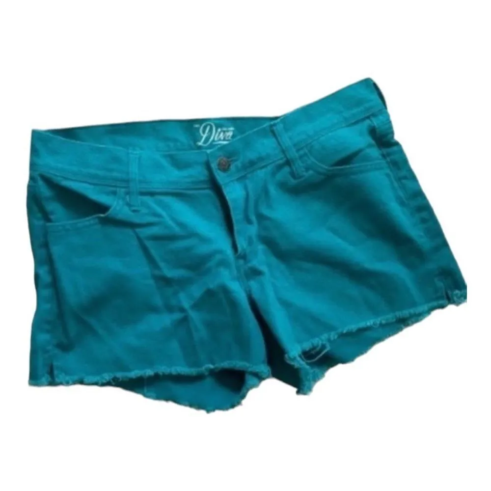 Womens Old Navy Diva Fit Vibrant Turquoise Raw Hem Shorts - Sz 6 - Image 2
