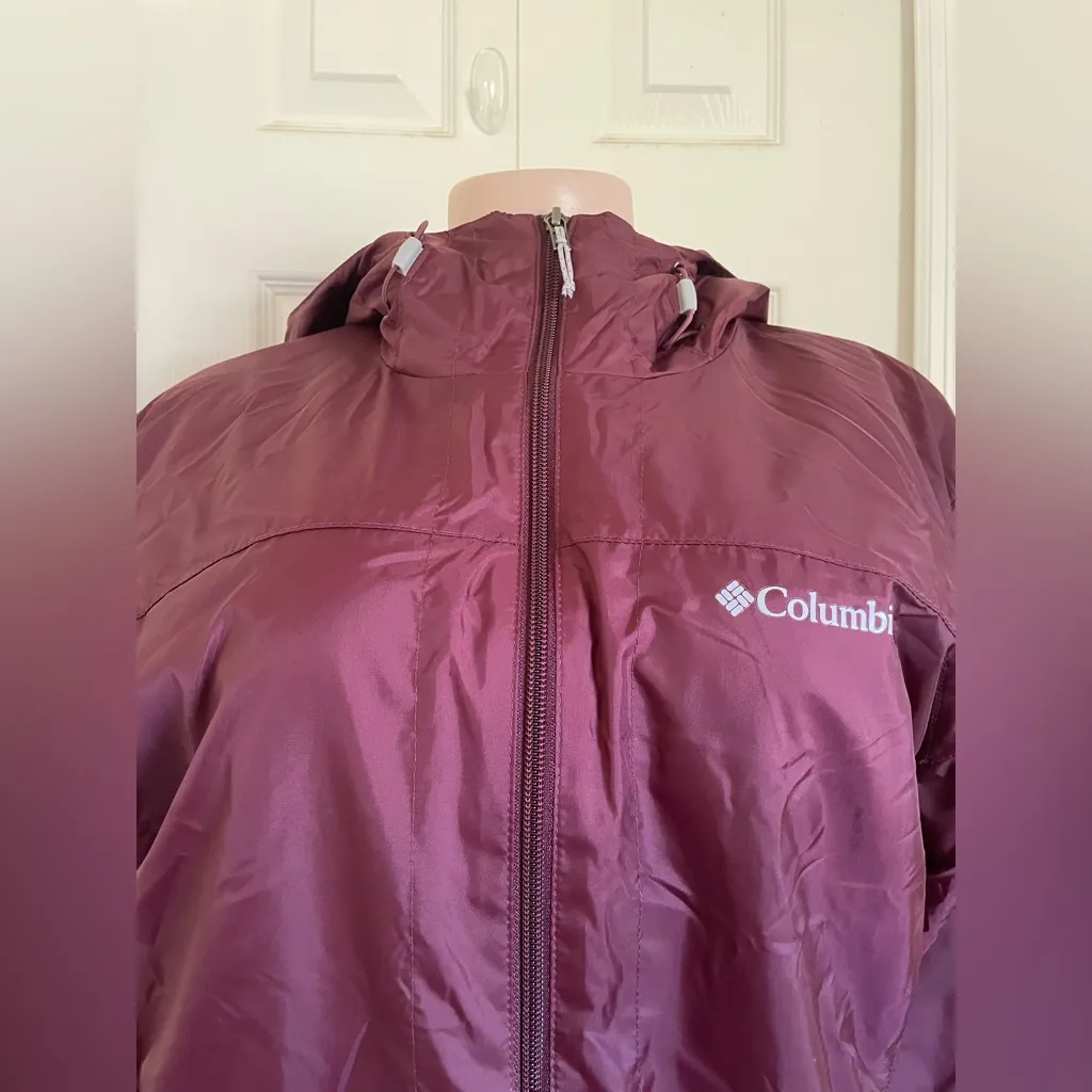 Columbia Women's Dark Red Brown Ski Jacket - Image 4