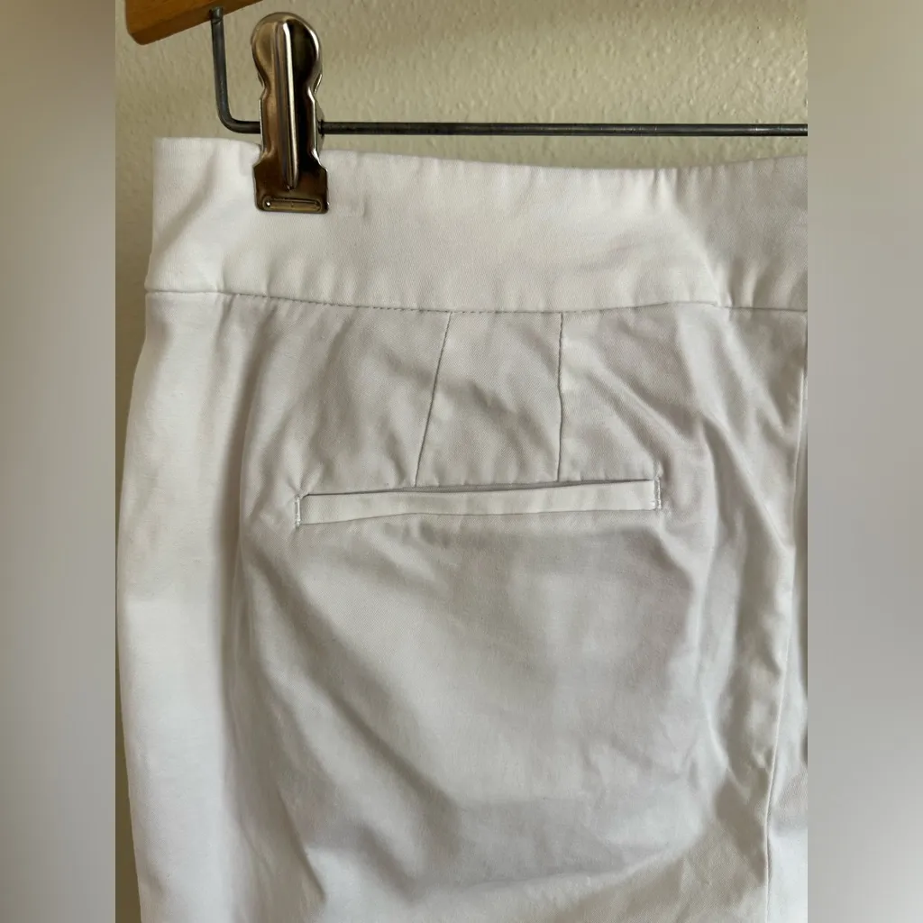 TALBOTS White Cropped Pants with Gold Button Accents. - Image 8