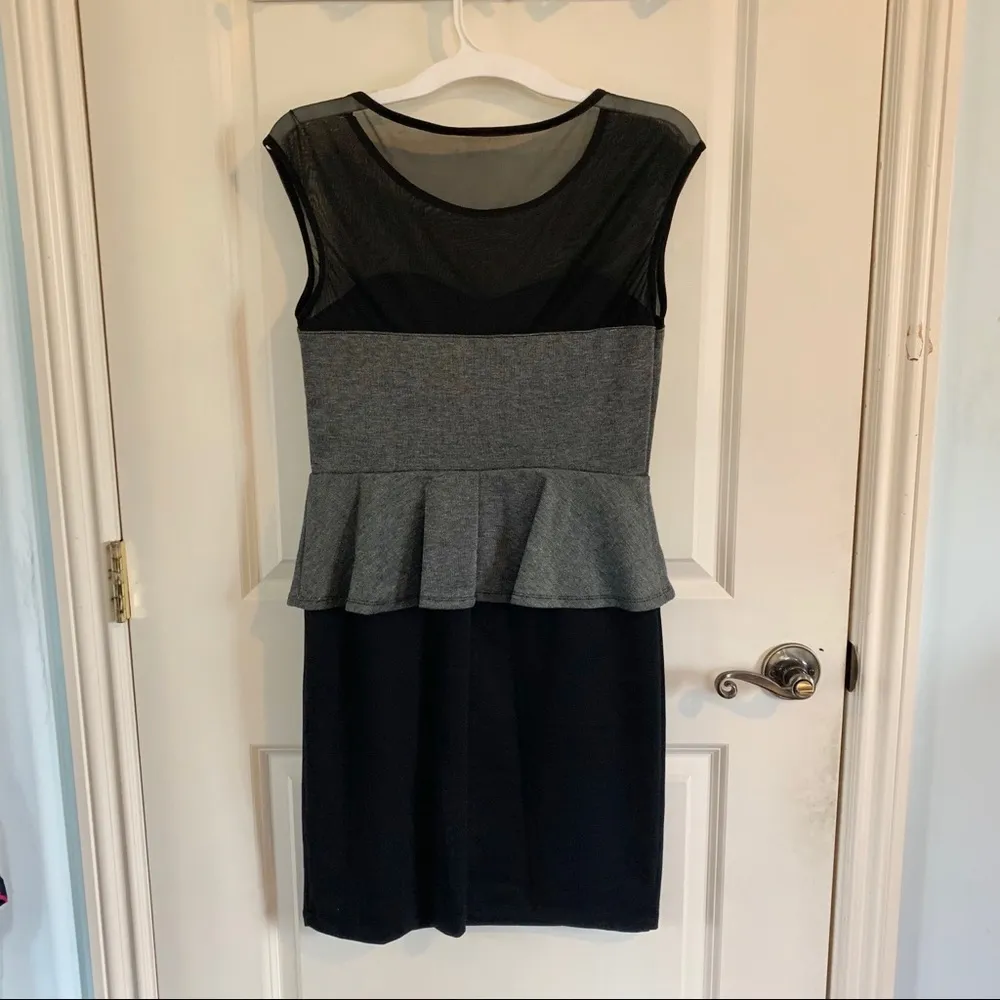 3/$15 NEW Enfocus Peplum Bodycon Dress Black 2 - Image 4