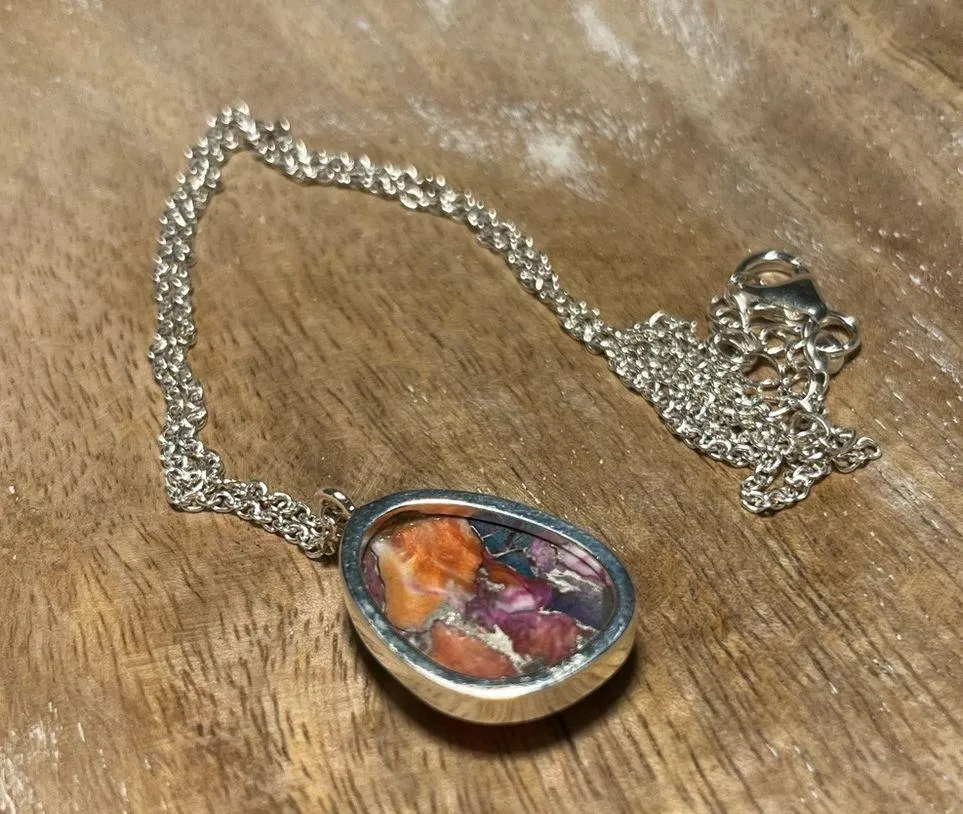 NWOT Spiny Oyster Pendant 925 Sterling Silver Necklace - Image 10