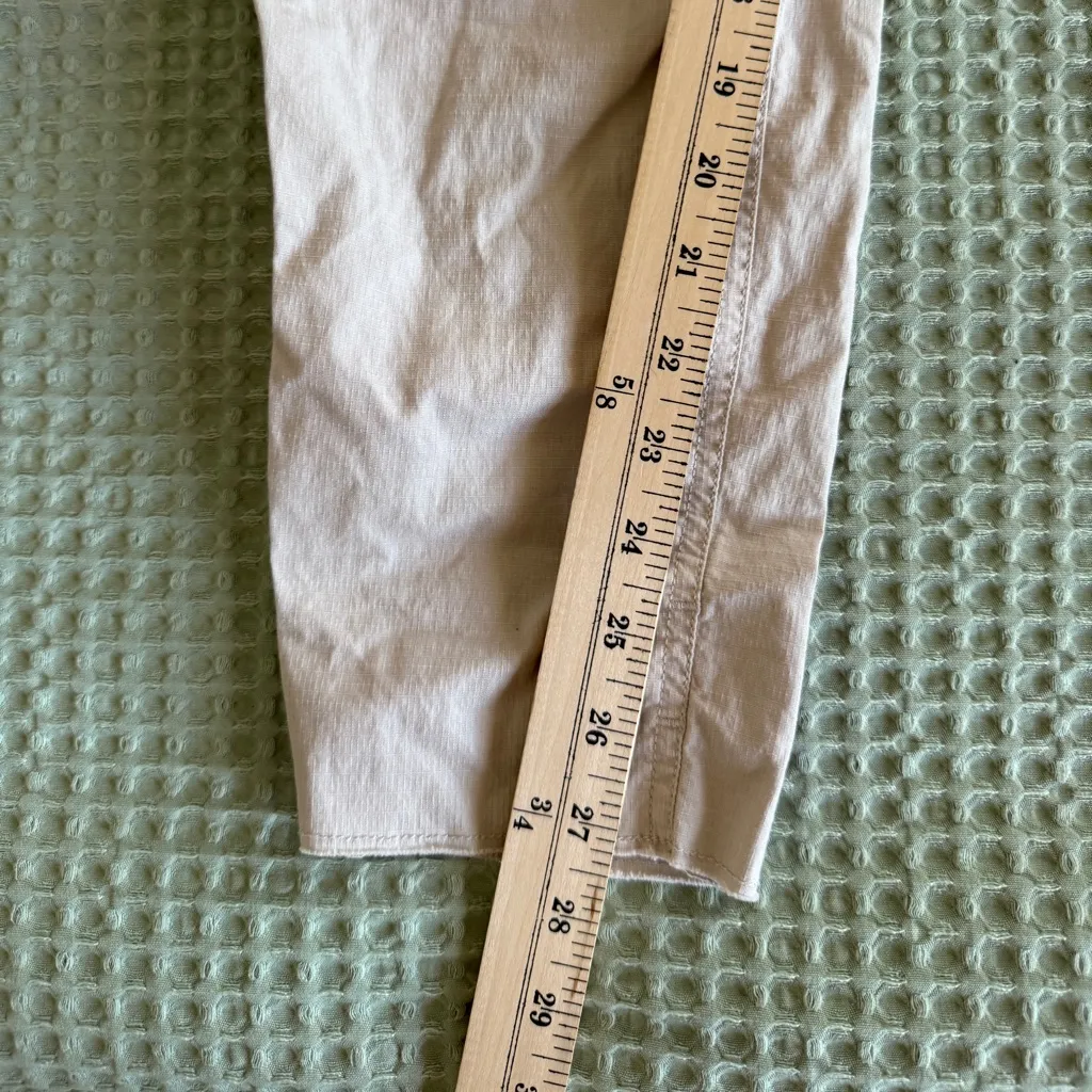 Vuori Womens Ripstop Pant size Small - Image 2