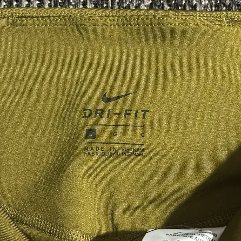 Nike One mid rise 7/8 length - Image 4