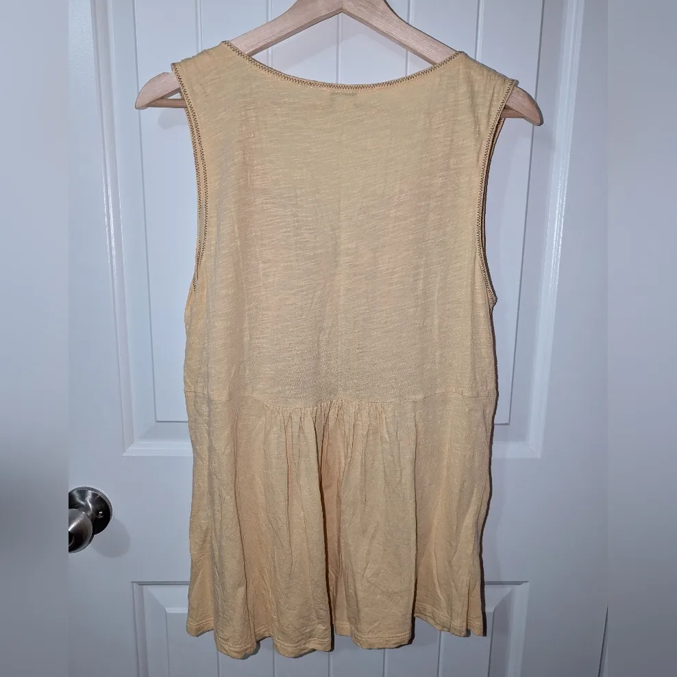 Sundance Embroidered Tank Top Large Yellow/Red - Image 2