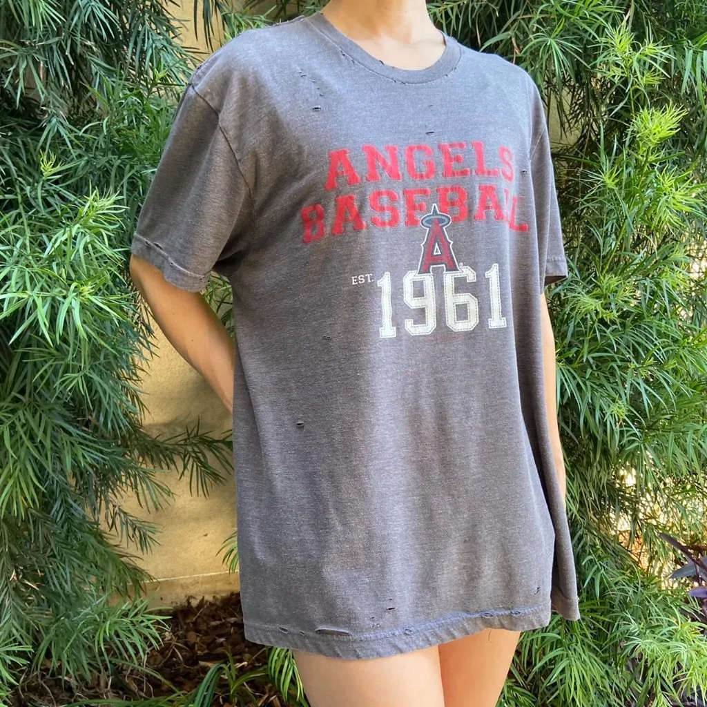 Angels Baseball MLB Tee Size XL Gray - Image 2