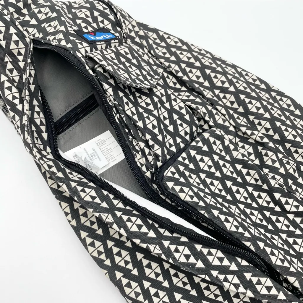 Kavu Rope Crossbody Bag Cotton Canvas Black White Geometric Aztec Travel Pack - Image 4