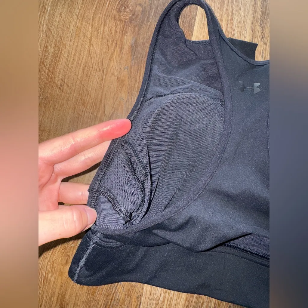 Under Armour Black Sports Bra with Zip Front - Image 4
