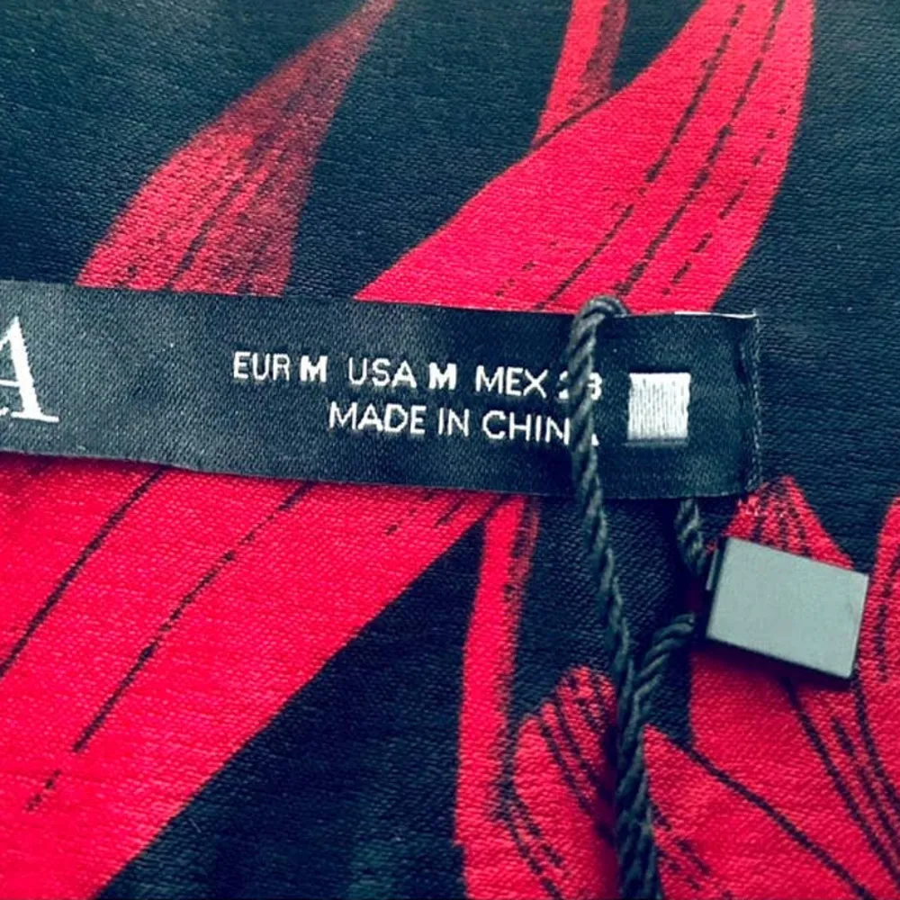 Zara silky satin mini  faux wrap side bow tie black red floral skirt XS NWT - Image 10