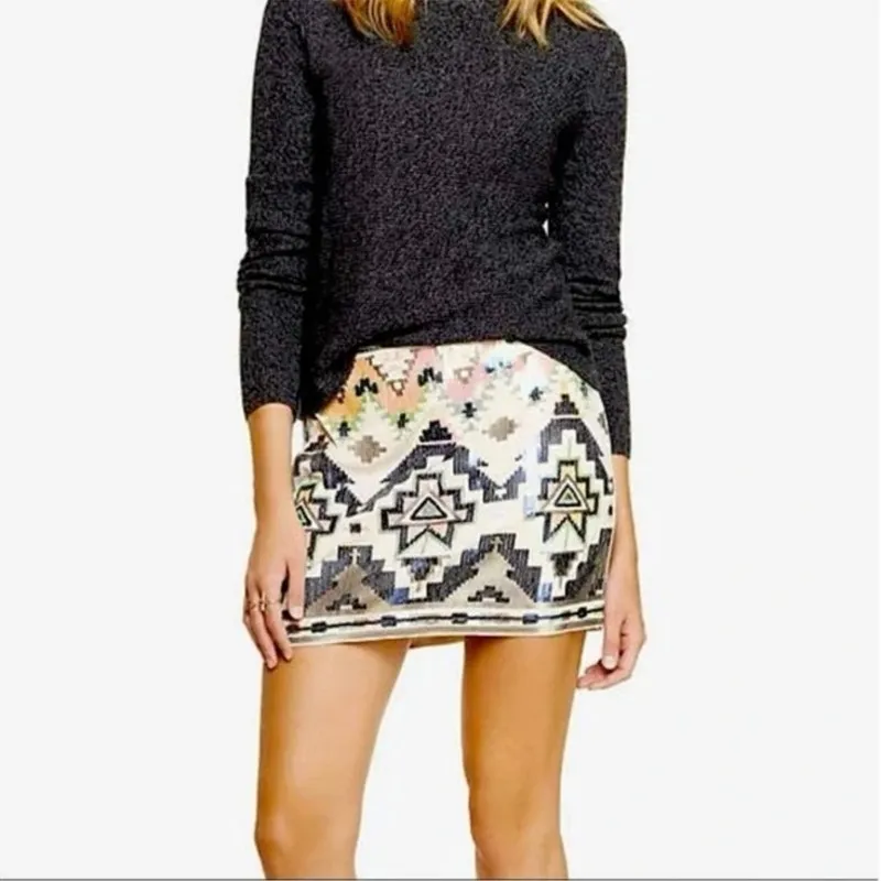 Express Pastel Sequin Skirt EUC - Image 3