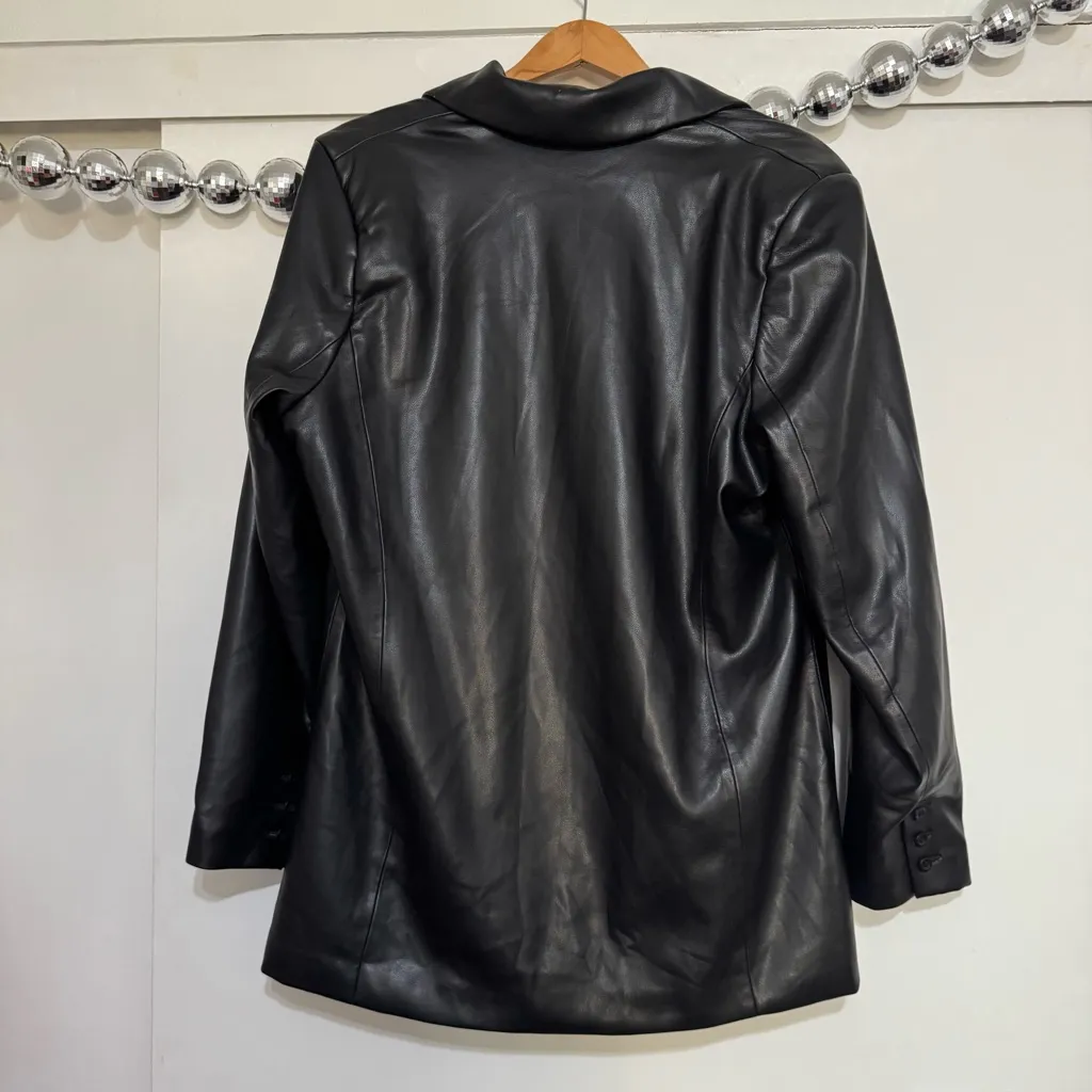 Abercrombie and Fitch Black Vegan Leather Blazer Jacket - Image 8