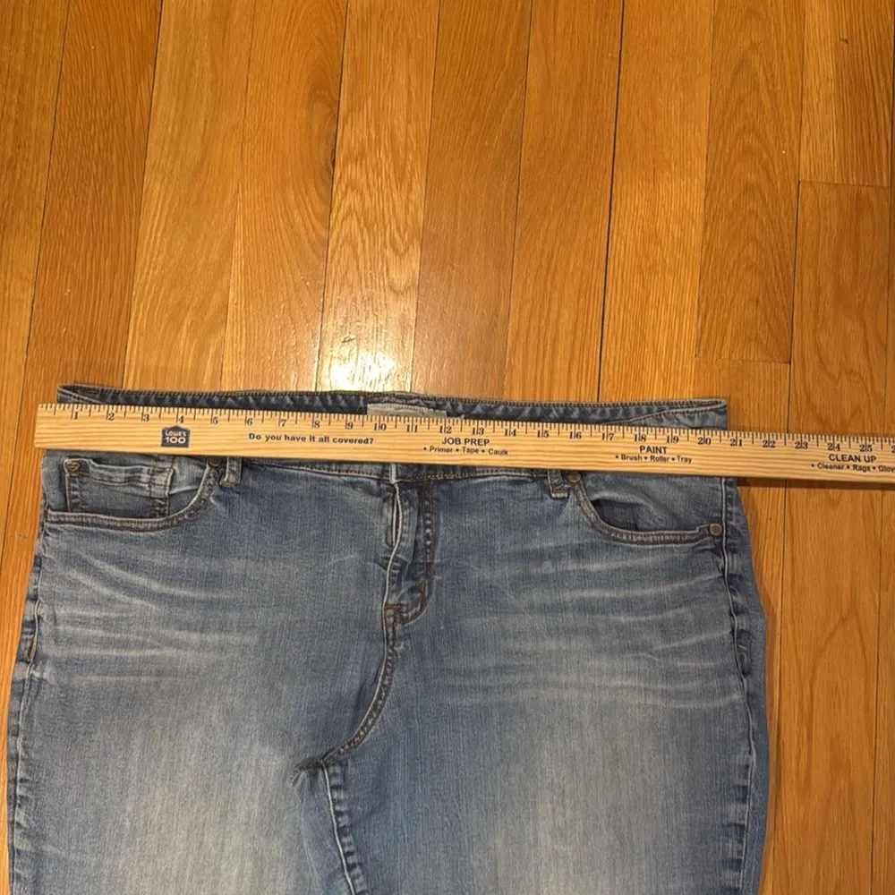 Torrid women’s boyfriend jeans size 22. - Image 2