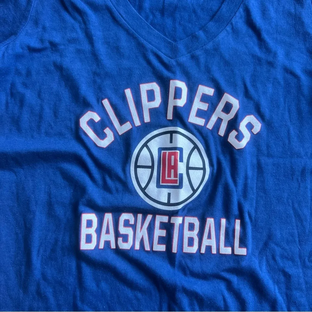 New ERA Women's V Neck LA Clippers Basketball Tee Size S SKU#B2497 Blue - Image 5