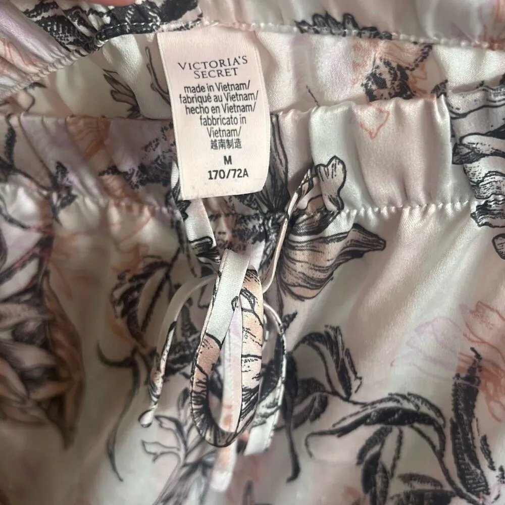 ✨Victoria Secret Woman's Sz M Pajamas 2 Pieces Set✨ - Image 12