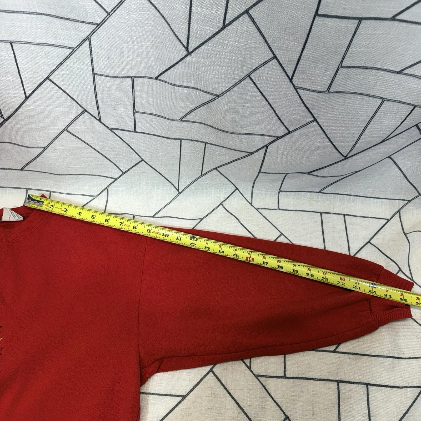 Basic Editions Sweatshirt Womens Large Red Christmas Embroidered Fleece Vintage Size undefined - Image 13