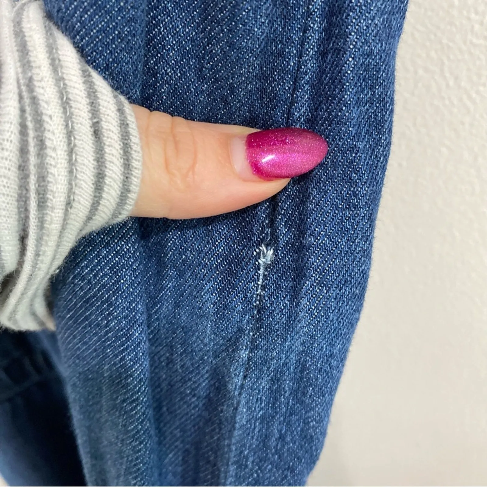 Anthropologie Cloth & Stone Denim Halter Jumpsuit Size XS Chambray Romper - Image 7