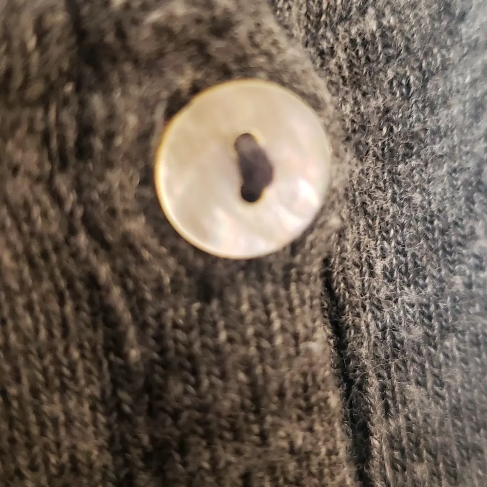 COPY - Anthropologie Ecote' gray tunic dress w mother of pearl buttons - Image 4