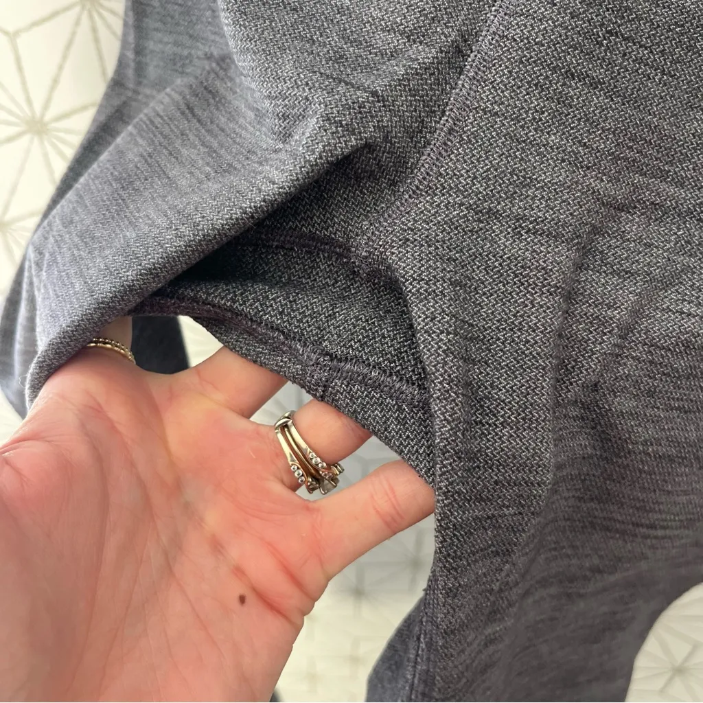 Lululemon Align Pant II 25"
Mini Heathered Herringbone - Image 4
