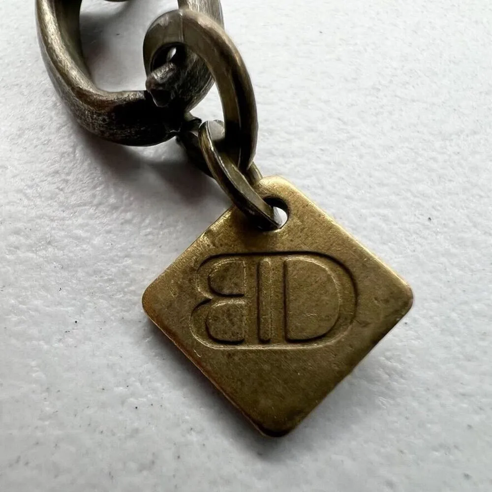 BD Long Metal Chain Link and Coated Link Statement Necklace - Image 12